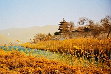 Echoing Sand Mountain and Crescent Lake